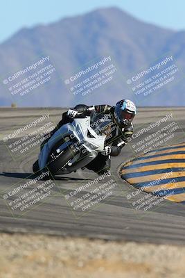 media/Feb-04-2024-SoCal Trackdays (Sun) [[91d6515b1d]]/8-Turn 12 (115pm)/